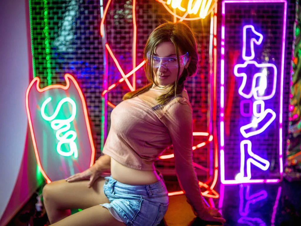 AnaHemsworth's Thumb Image