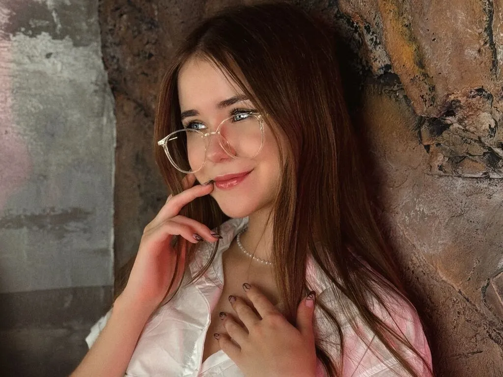 CharilWilsun's Thumb Image