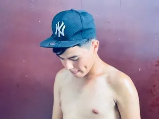 AxelColins's Thumb Image