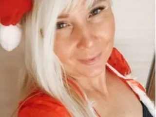 EmmaInLove's Thumb Image